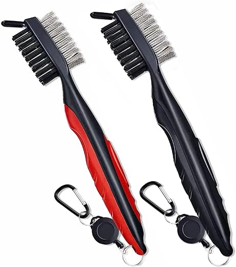 Lot 2 brosses compactes pour golf